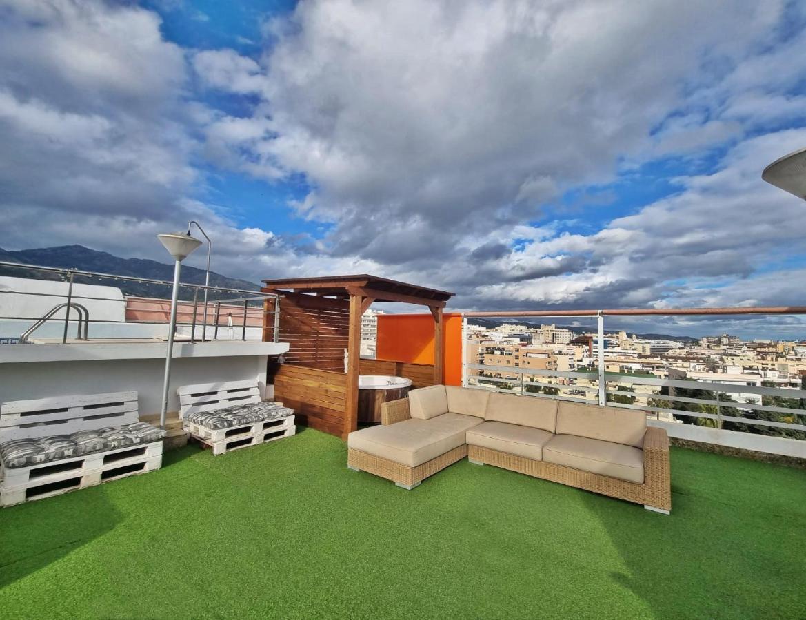 Penthouse With Private Pool, Hot Tub Jacuzzi With Sea Views And Chill-Out Zone, Close To The Sea Marbella Exterior photo