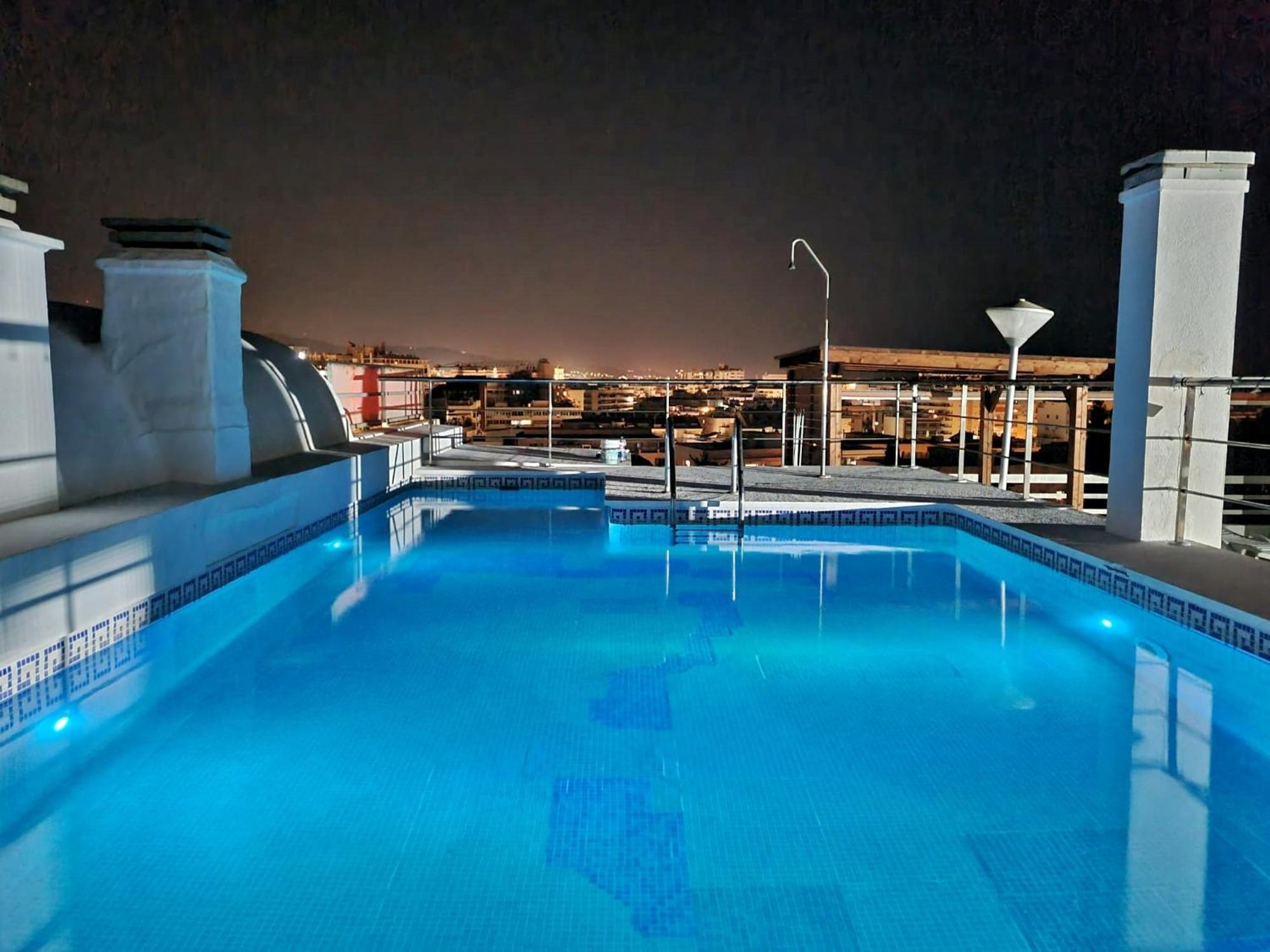 Penthouse With Private Pool, Hot Tub Jacuzzi With Sea Views And Chill-Out Zone, Close To The Sea Marbella Exterior photo